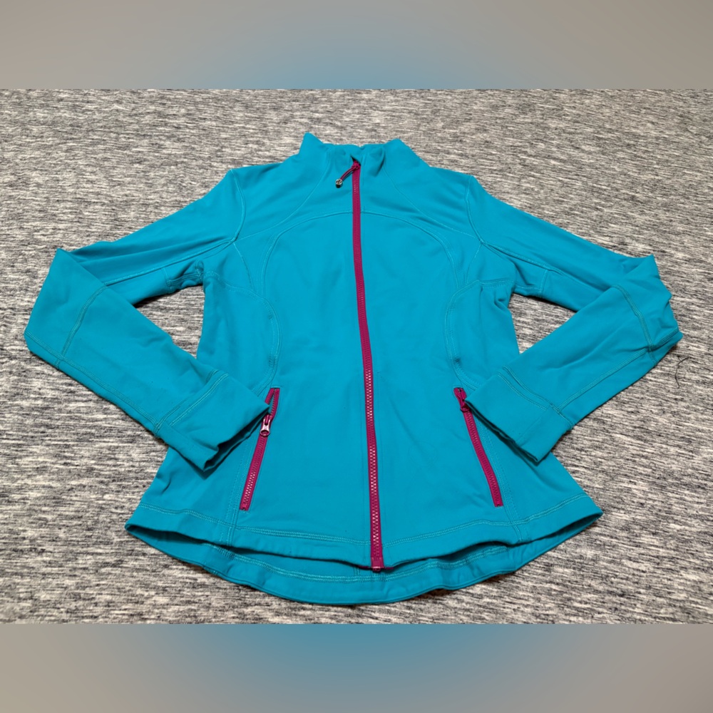Lululemon Forme Define Jacket Size 10